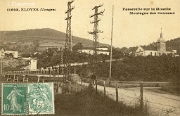 Eloyes - Passerelle sur la Moselle - Montagne des Cuveaux